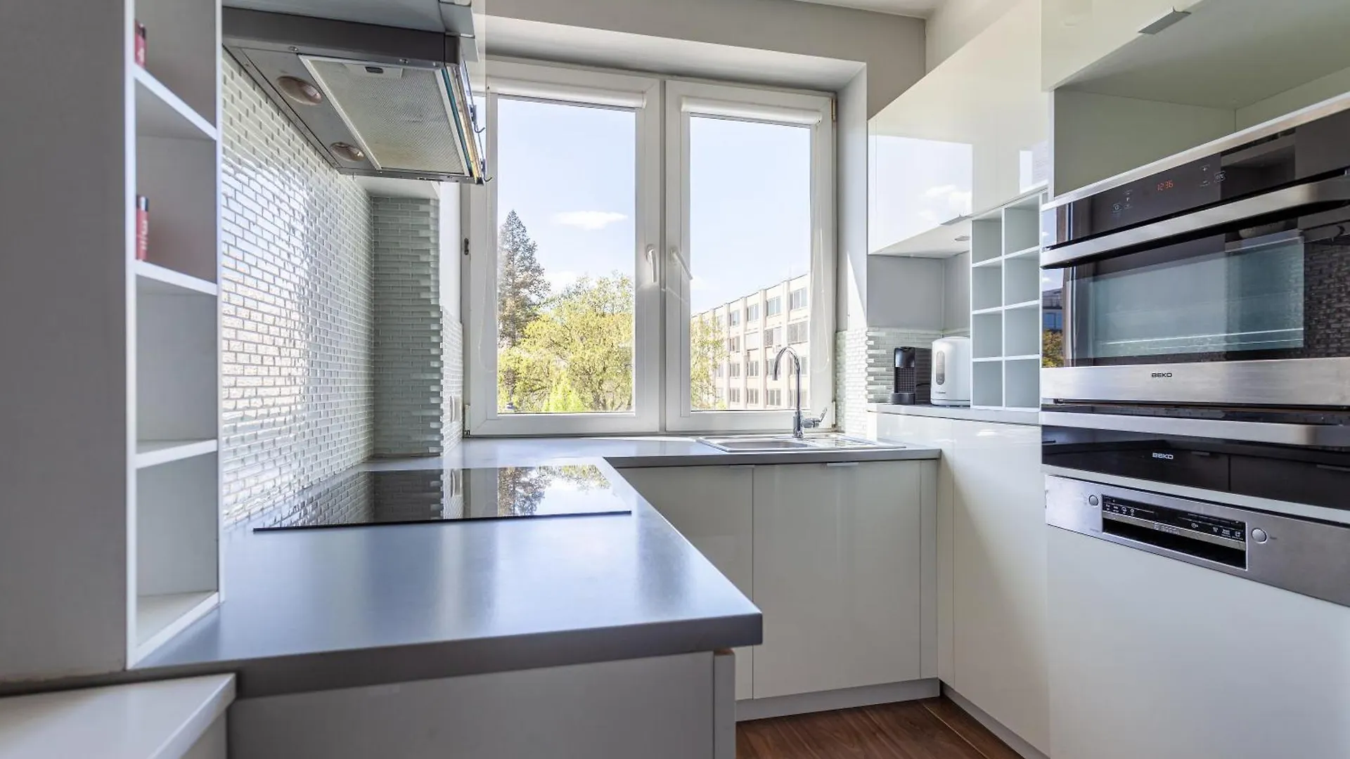 Shortstaypoland Aleje Ujazdowskie B169 Warsaw